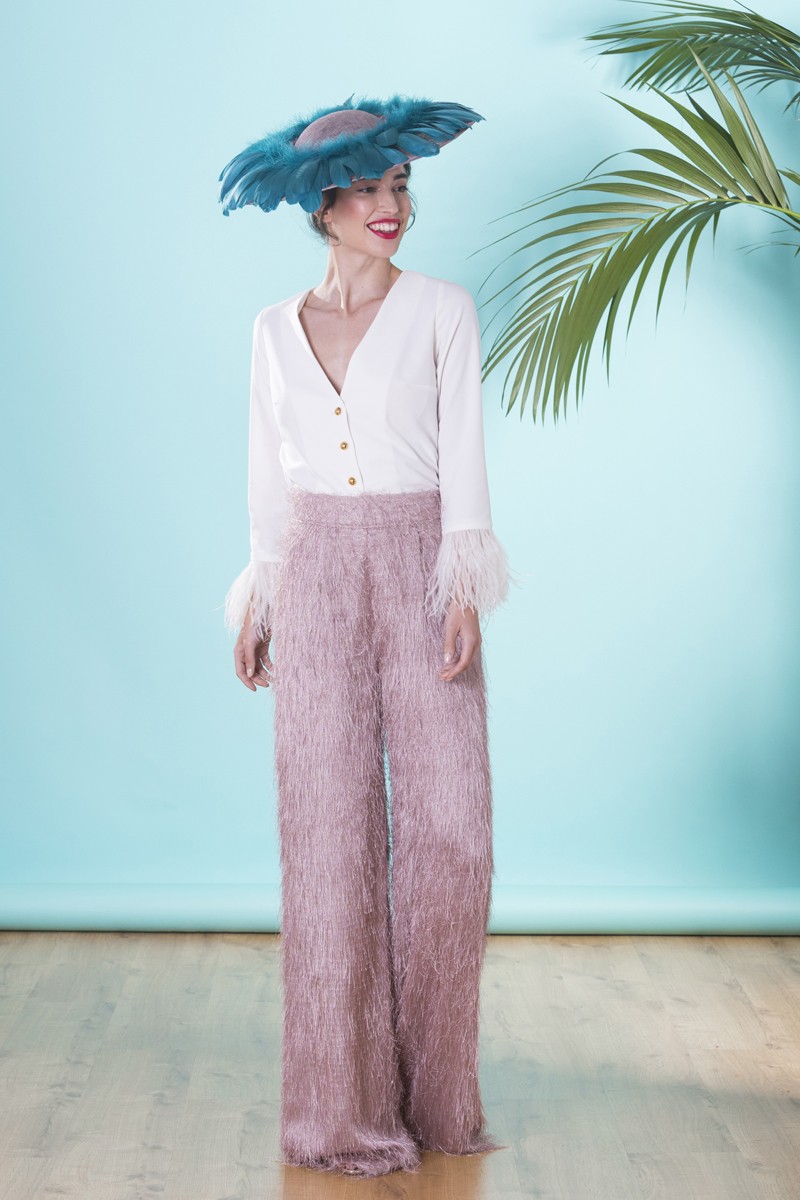 conjunto de palazzo de vestir para boda, bautizo, comunion en color rosa palo con tejido de flecos finos online con top blanco