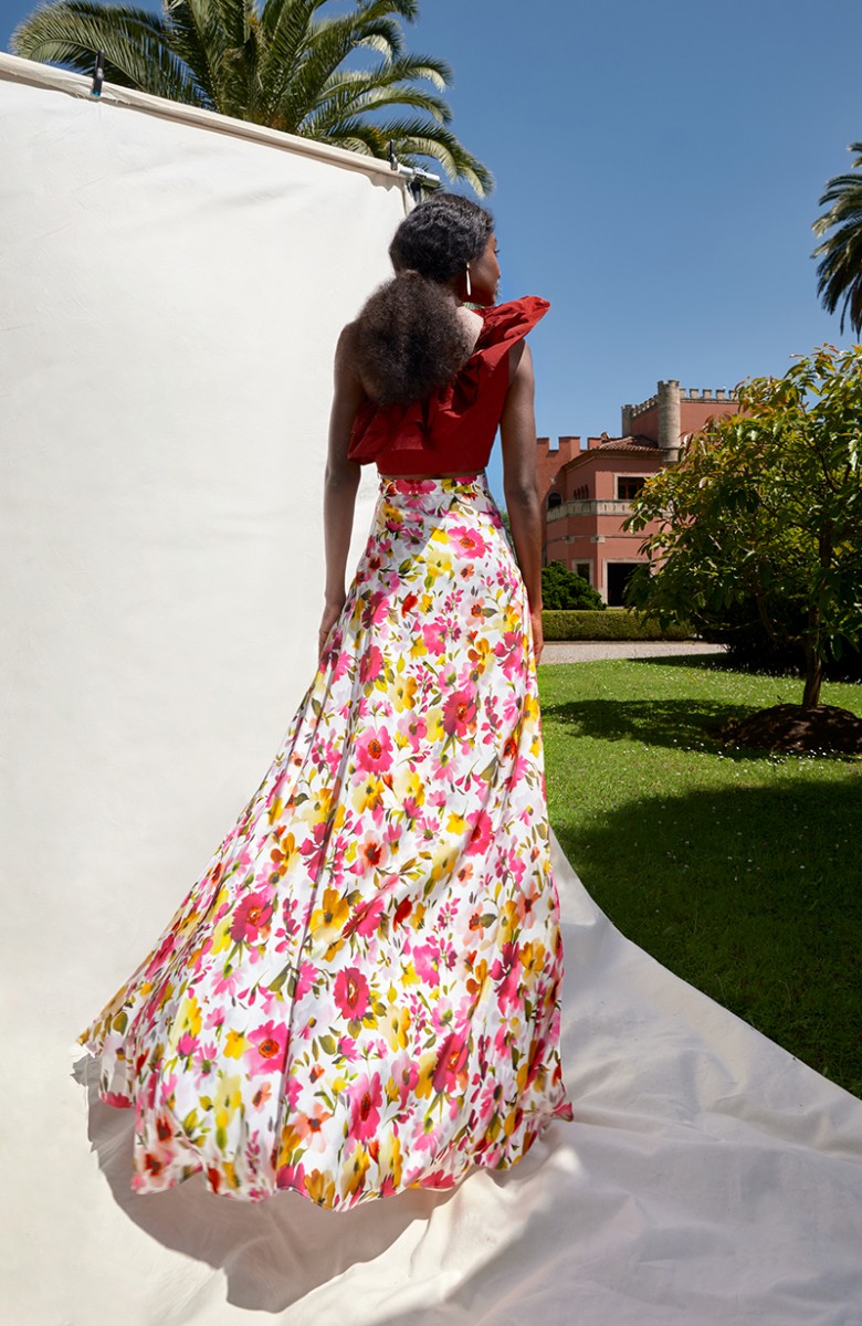  comprar top de fiesta corto asimetrico con doble volante en  tafeta burdeos para invitadas a bodas de verano, bautizo, comunion, shoponline, apparentia