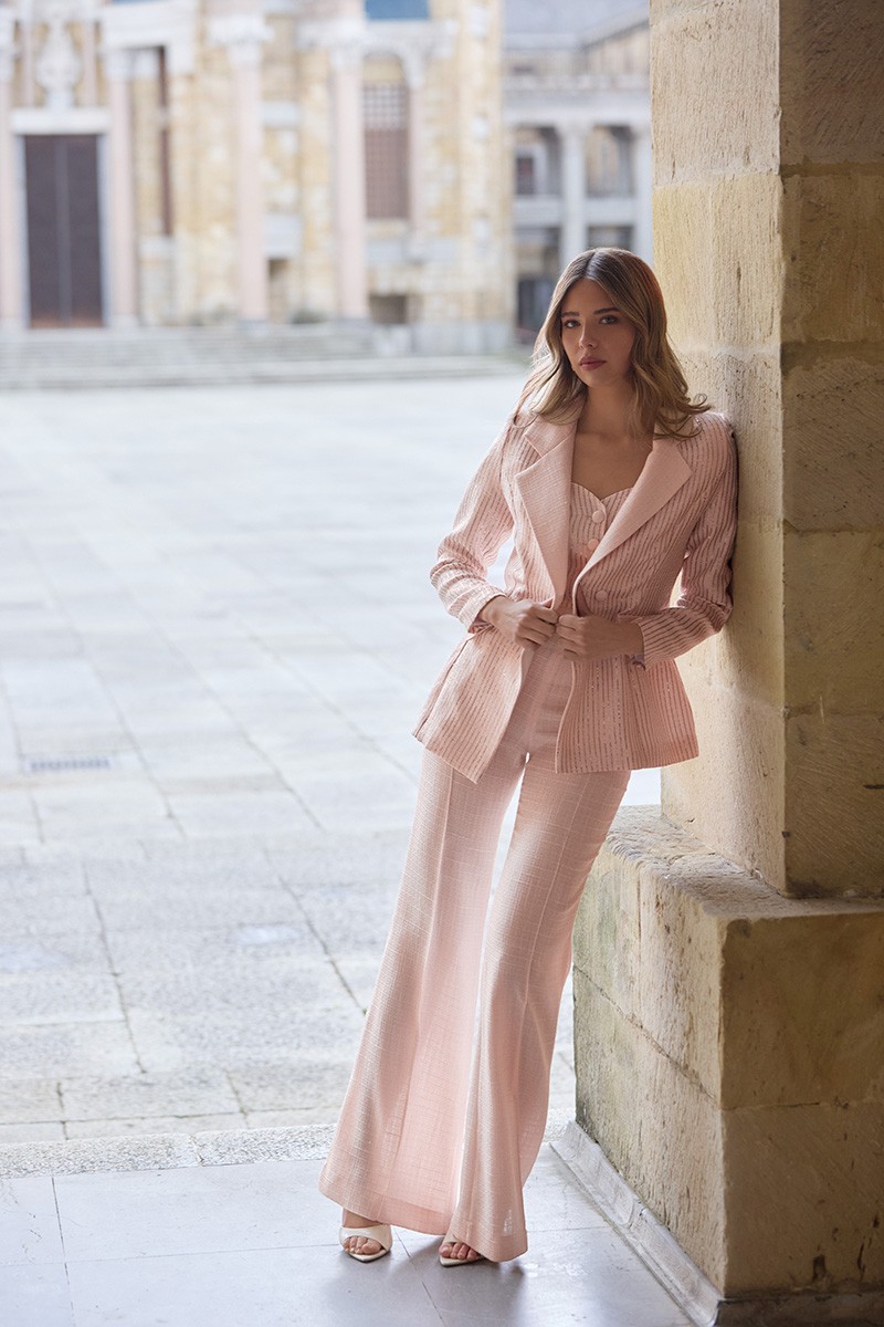  traje de chaqueta en tweed rosa y lentejuelas doradas, blazer cuello esmoquin,invitada boda, madre de comunion, bautizo, fondo de armario, evento primavera/veran